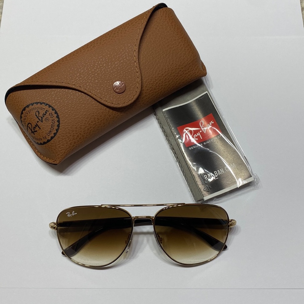 Brand New Authentic Ray-Ban Sunglasses RB 3683